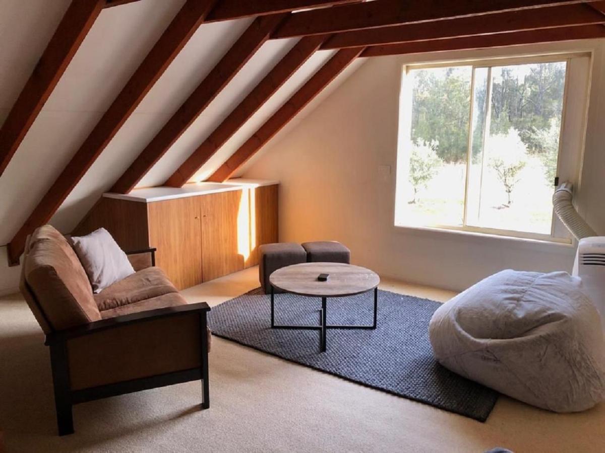 Madigan Wine Country Cottages Lovedale Extérieur photo
