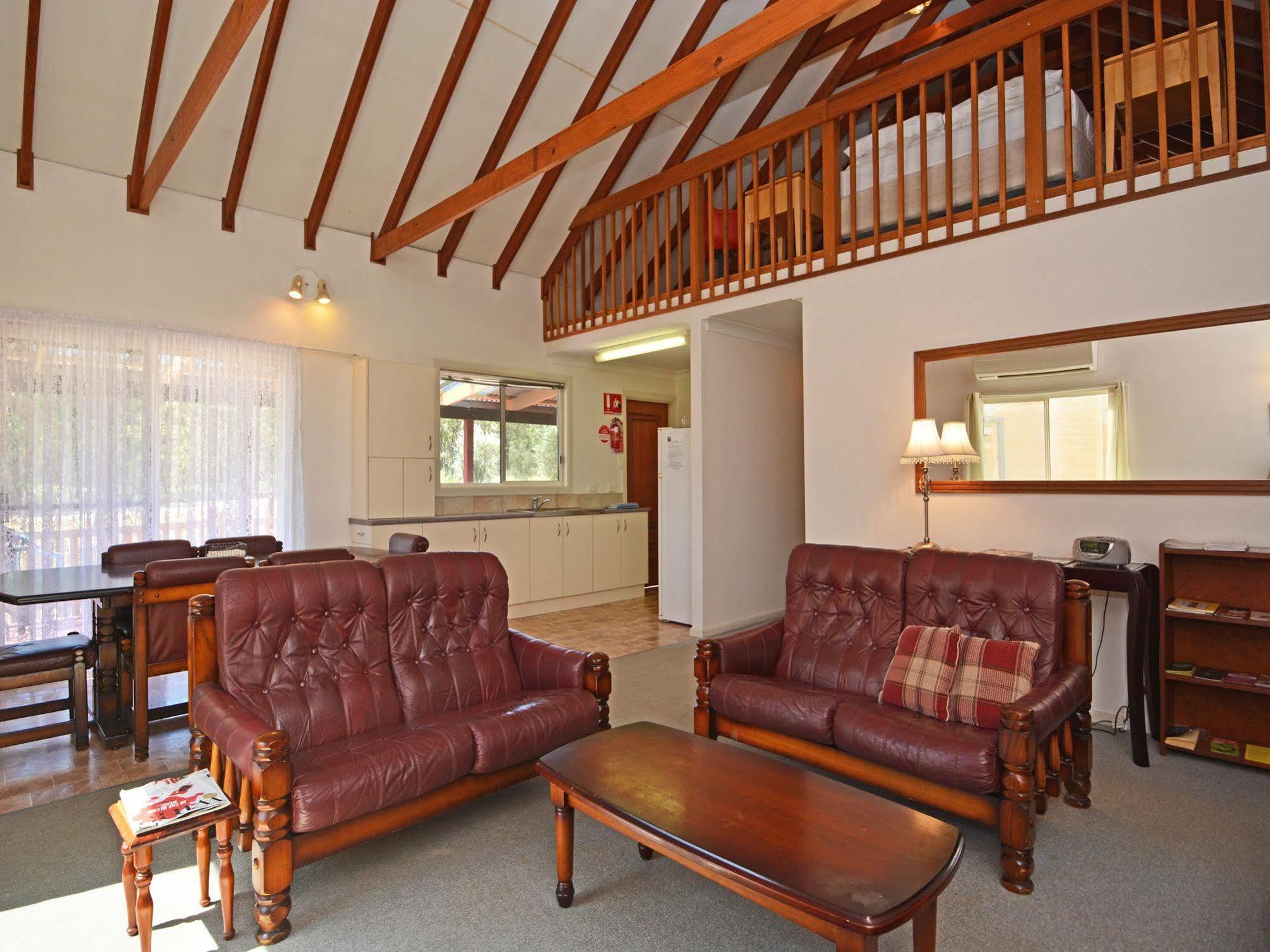 Madigan Wine Country Cottages Lovedale Extérieur photo